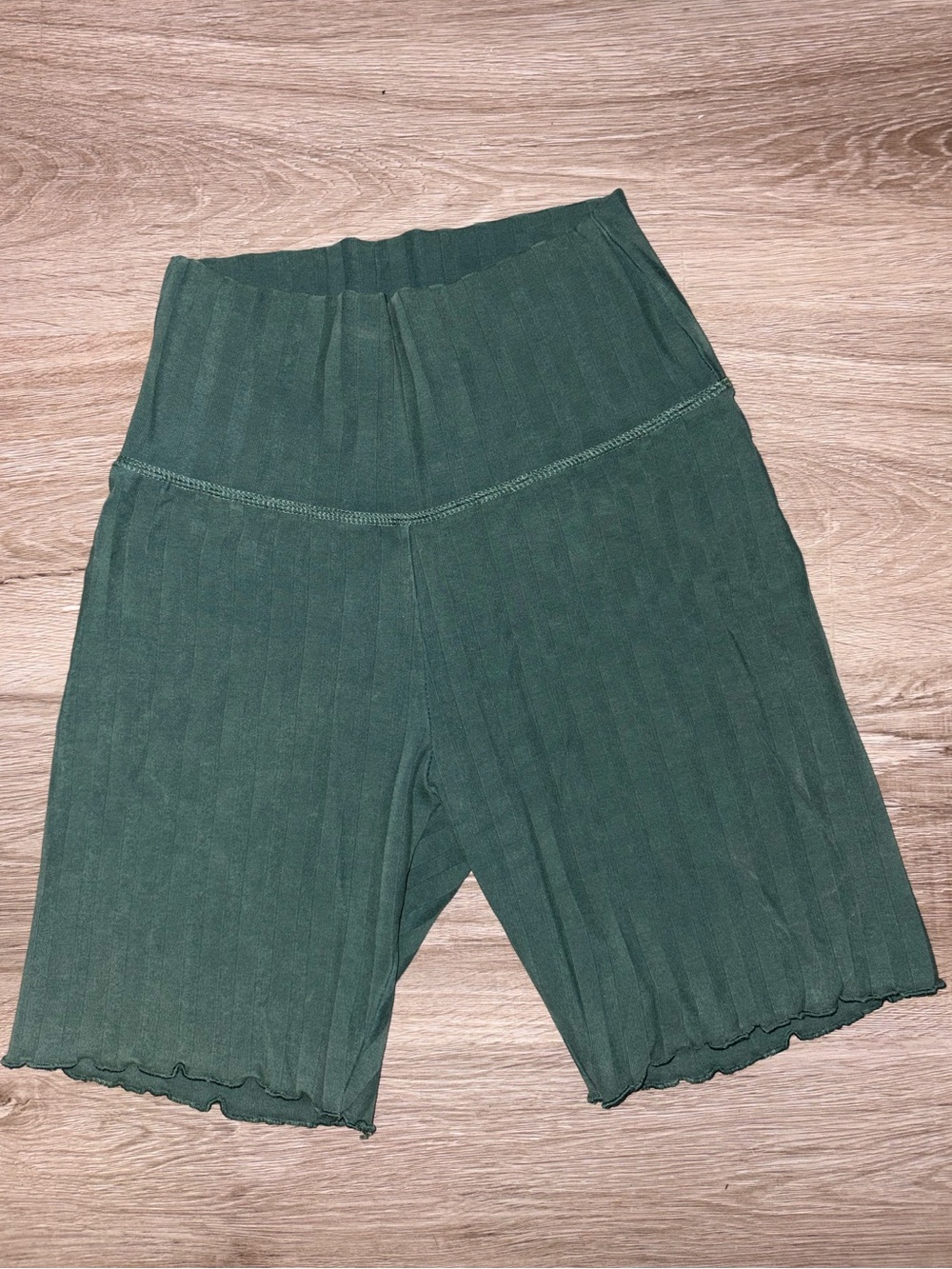 OFFLINE by Aerie Ribbed Biker Shorts in Deep Green